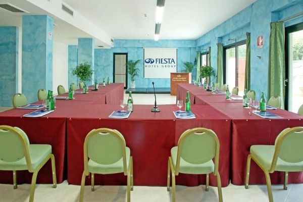 Fiesta Sicilia Resort (Campofelice di Roccella)